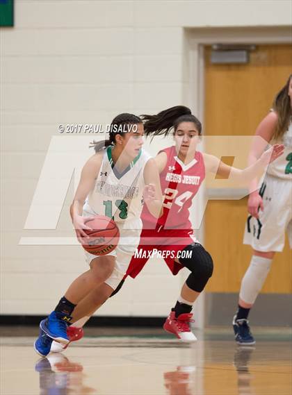 Thumbnail 2 in Regis Jesuit @ ThunderRidge photogallery.