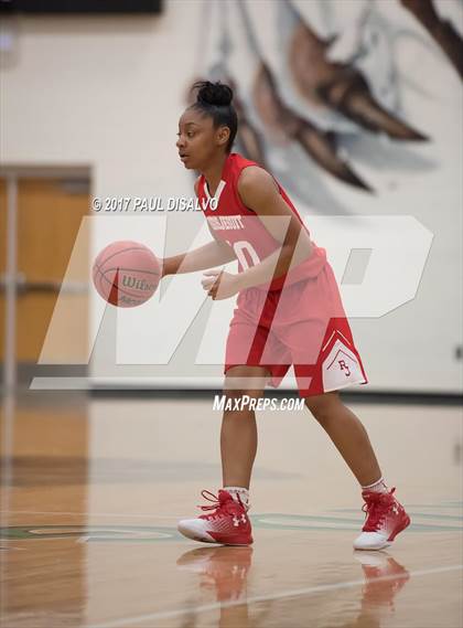 Thumbnail 3 in Regis Jesuit @ ThunderRidge photogallery.