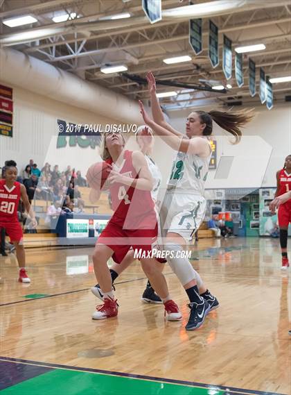 Thumbnail 2 in Regis Jesuit @ ThunderRidge photogallery.