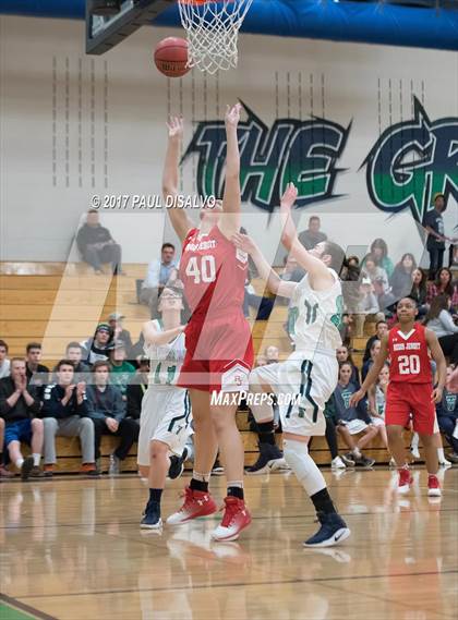 Thumbnail 3 in Regis Jesuit @ ThunderRidge photogallery.