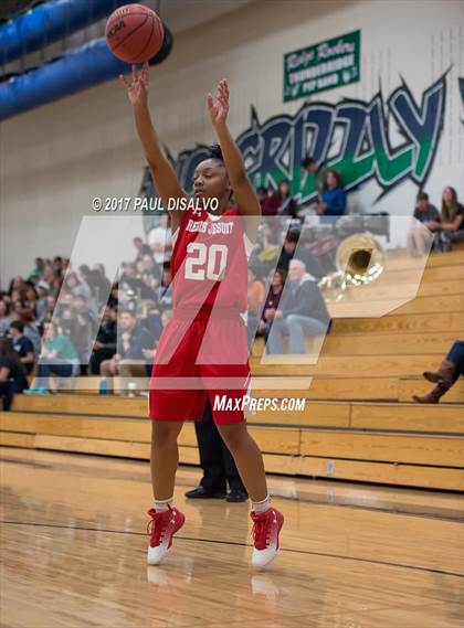 Thumbnail 3 in Regis Jesuit @ ThunderRidge photogallery.