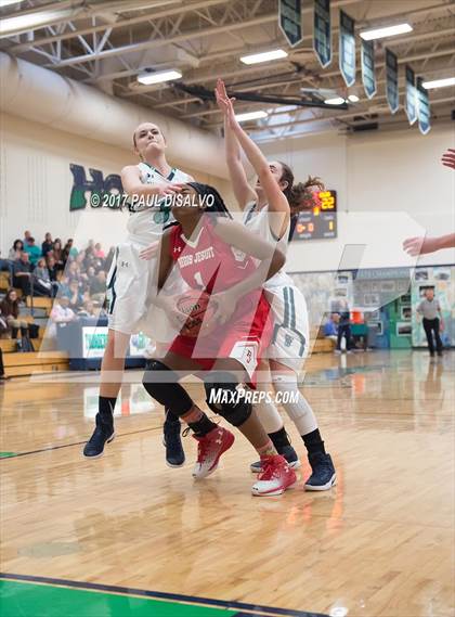 Thumbnail 1 in Regis Jesuit @ ThunderRidge photogallery.