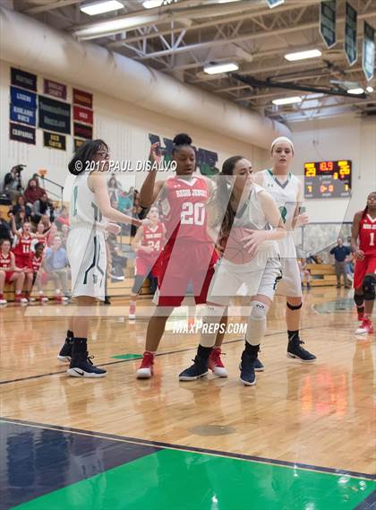 Thumbnail 1 in Regis Jesuit @ ThunderRidge photogallery.