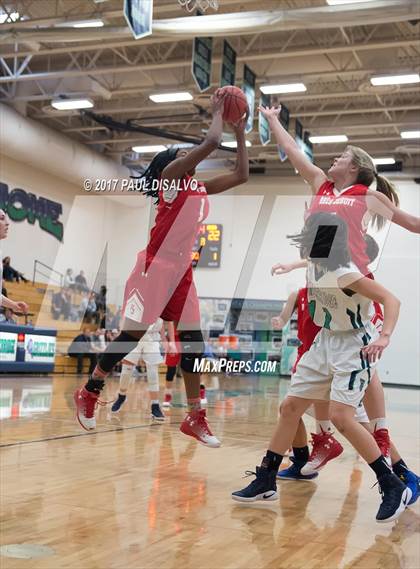Thumbnail 2 in Regis Jesuit @ ThunderRidge photogallery.