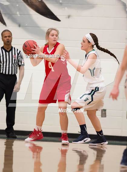 Thumbnail 2 in Regis Jesuit @ ThunderRidge photogallery.