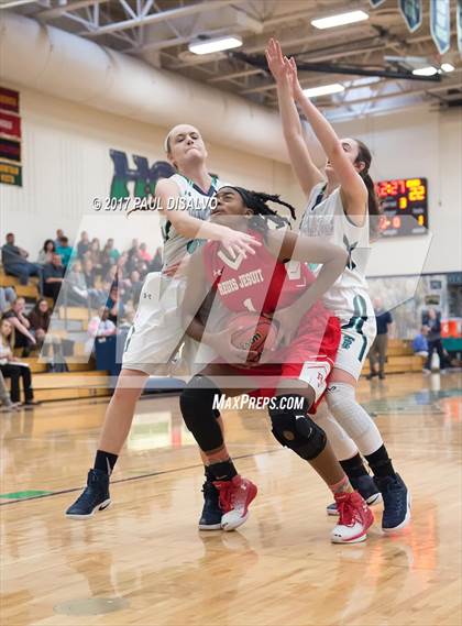 Thumbnail 2 in Regis Jesuit @ ThunderRidge photogallery.