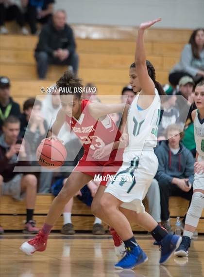 Thumbnail 2 in Regis Jesuit @ ThunderRidge photogallery.