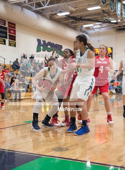 Thumbnail 1 in Regis Jesuit @ ThunderRidge photogallery.