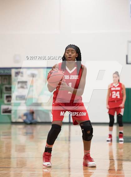 Thumbnail 2 in Regis Jesuit @ ThunderRidge photogallery.