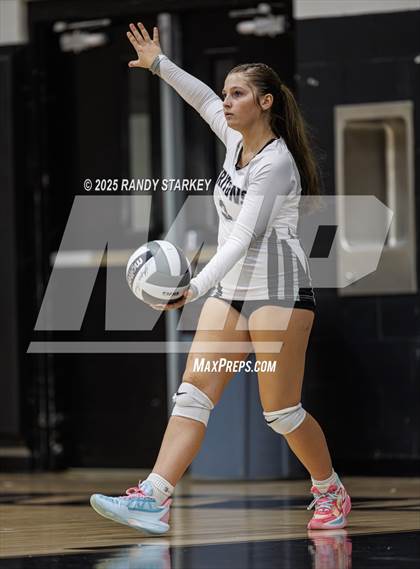 Thumbnail 3 in Lehigh @ Mariner photogallery.