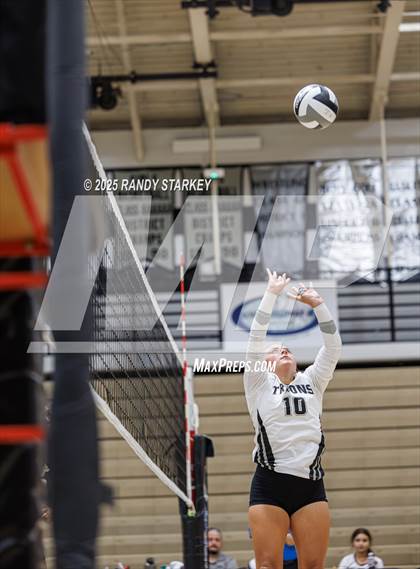 Thumbnail 3 in Lehigh @ Mariner photogallery.