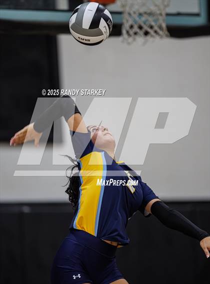 Thumbnail 2 in Lehigh @ Mariner photogallery.