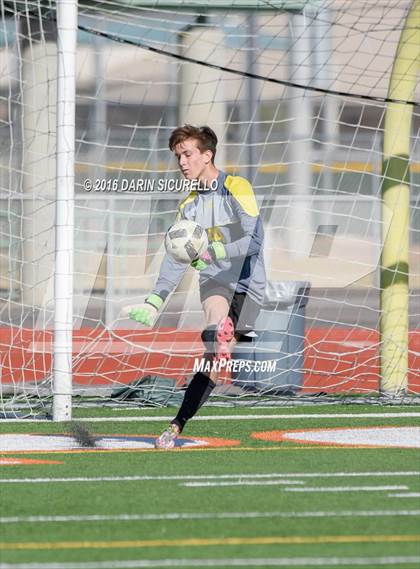 Thumbnail 3 in Basha vs. Gilbert (Coyote Classic Tournament )  photogallery.