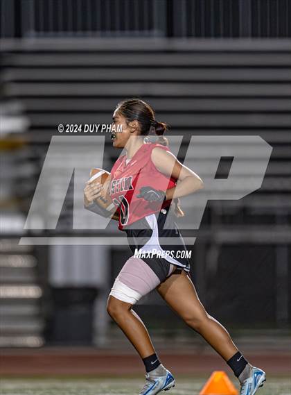 Thumbnail 1 in Segerstrom @ Tustin photogallery.