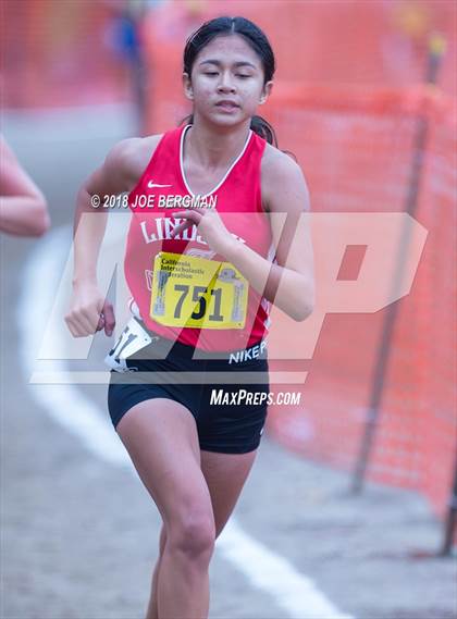 Thumbnail 2 in CIF State Cross Country Championships (Girls D4 Race) photogallery.