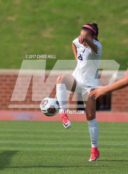 Thumbnail 2 in West Stokes vs. Carrboro (NCHSAA 2A Final) photogallery.