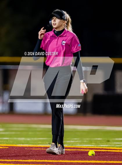 Thumbnail 1 in George C. Marshall @ Oakton (VHSL 6D Quarterfinal) photogallery.