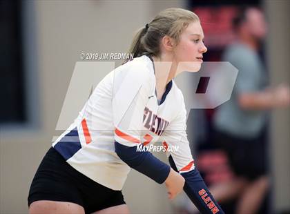 Thumbnail 1 in Gatesville @ Glenn photogallery.