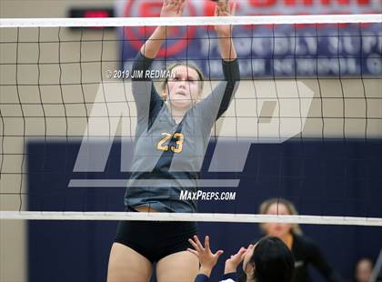 Thumbnail 2 in Gatesville @ Glenn photogallery.
