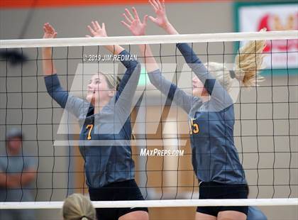 Thumbnail 1 in Gatesville @ Glenn photogallery.