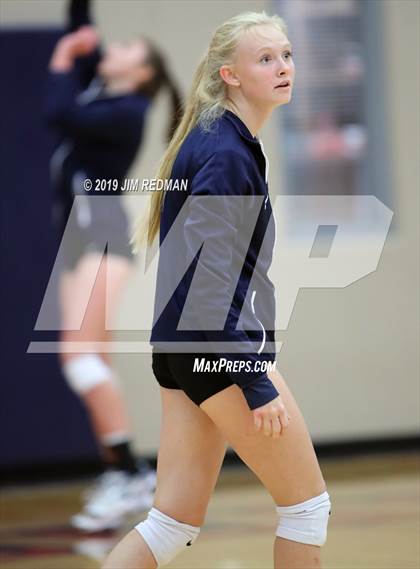 Thumbnail 1 in Gatesville @ Glenn photogallery.