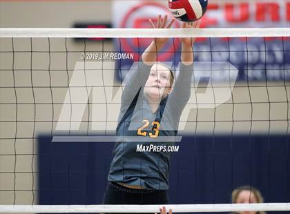 Thumbnail 1 in Gatesville @ Glenn photogallery.