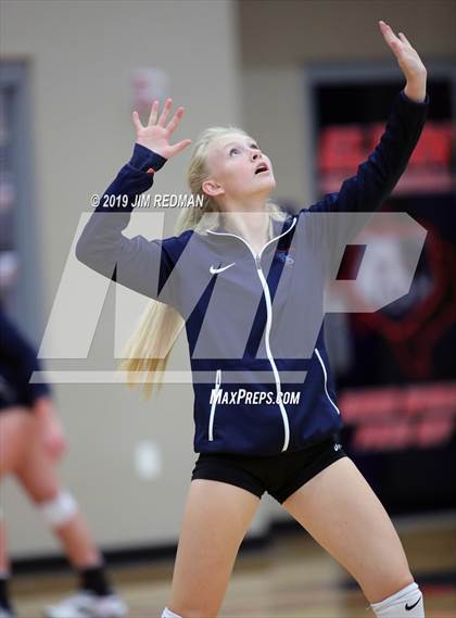 Thumbnail 3 in Gatesville @ Glenn photogallery.