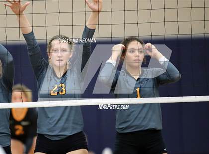 Thumbnail 2 in Gatesville @ Glenn photogallery.