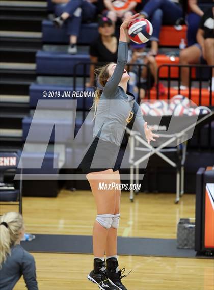 Thumbnail 1 in Gatesville @ Glenn photogallery.