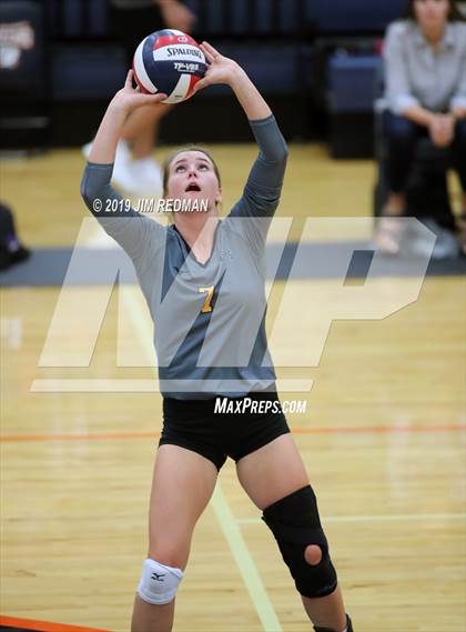 Thumbnail 2 in Gatesville @ Glenn photogallery.