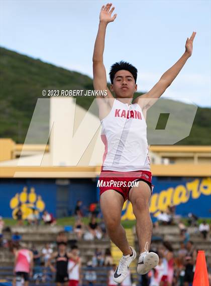 Thumbnail 2 in Kalani Invitational photogallery.