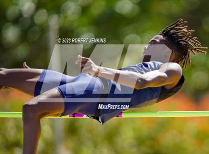 Thumbnail 3 in Kalani Invitational photogallery.