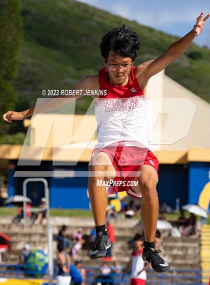 Thumbnail 3 in Kalani Invitational photogallery.
