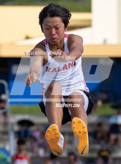 Thumbnail 2 in Kalani Invitational photogallery.