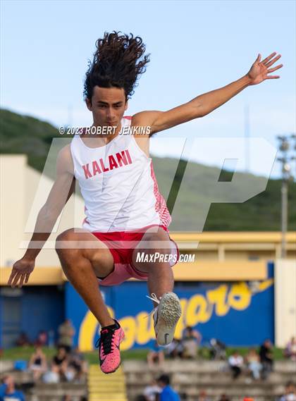 Thumbnail 3 in Kalani Invitational photogallery.