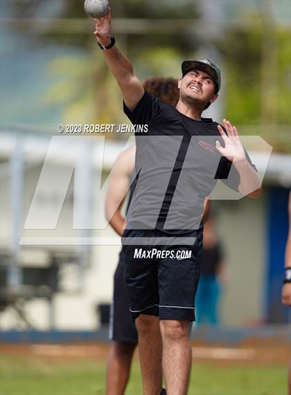 Thumbnail 3 in Kalani Invitational photogallery.