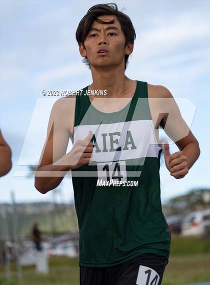 Thumbnail 3 in Kalani Invitational photogallery.