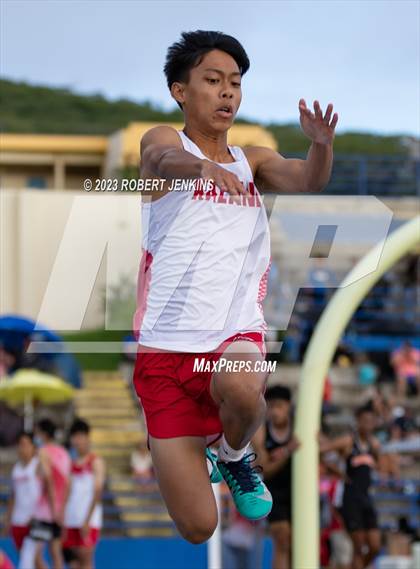 Thumbnail 1 in Kalani Invitational photogallery.