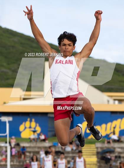 Thumbnail 1 in Kalani Invitational photogallery.