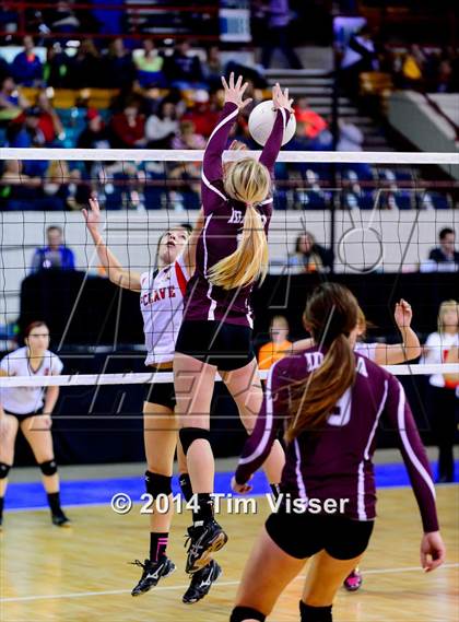 Thumbnail 2 in Idalia vs. McClave (CHSAA 1A Playoff) photogallery.