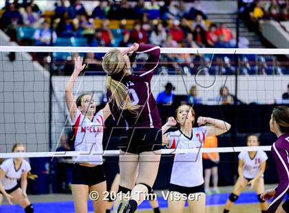 Thumbnail 2 in Idalia vs. McClave (CHSAA 1A Playoff) photogallery.