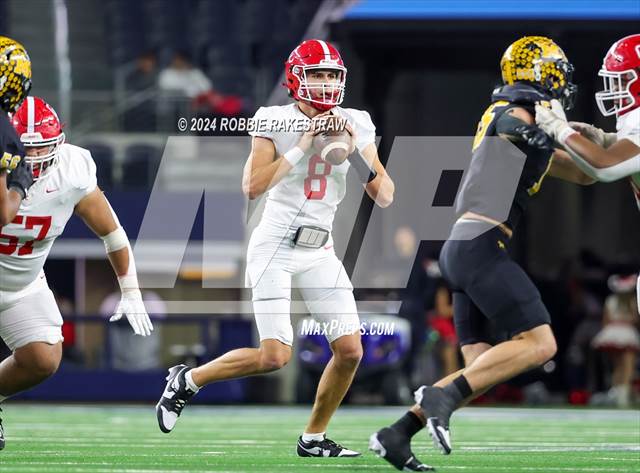 Photo 130 in the Columbus @ Malakoff (UIL 3A Division I Football Final ...