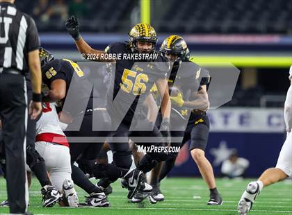 Thumbnail 1 in Columbus @ Malakoff (UIL 3A Division I Football Final) photogallery.