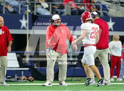 Thumbnail 1 in Columbus @ Malakoff (UIL 3A Division I Football Final) photogallery.