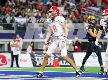 Thumbnail 1 in Columbus @ Malakoff (UIL 3A Division I Football Final) photogallery.