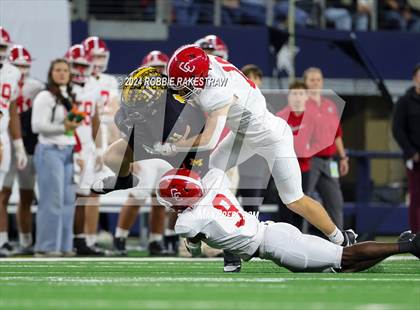 Thumbnail 2 in Columbus @ Malakoff (UIL 3A Division I Football Final) photogallery.