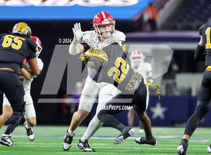 Thumbnail 1 in Columbus @ Malakoff (UIL 3A Division I Football Final) photogallery.