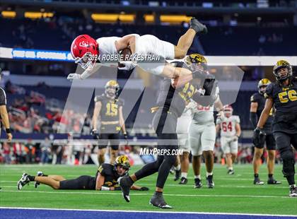Thumbnail 2 in Columbus @ Malakoff (UIL 3A Division I Football Final) photogallery.