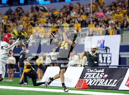 Thumbnail 3 in Columbus @ Malakoff (UIL 3A Division I Football Final) photogallery.