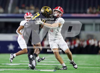 Thumbnail 2 in Columbus @ Malakoff (UIL 3A Division I Football Final) photogallery.
